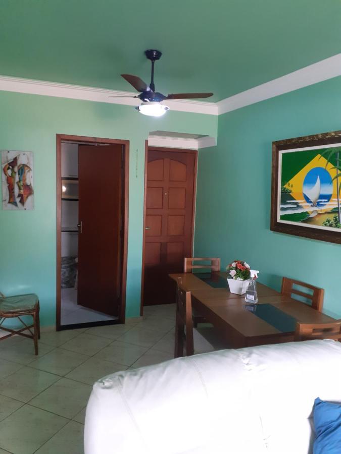 Apartamento Com Estacionamento, Telas Nas Varandas Arraial do Cabo